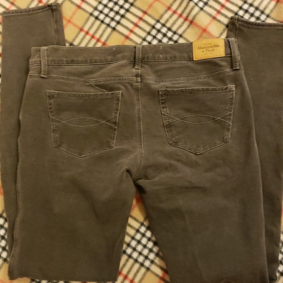 Abercrombie & Fitch size 4 gray cotton jeans - Picture 2 of 3